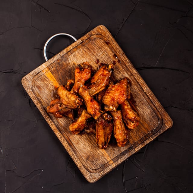 BBQ Wings (6 Wings).