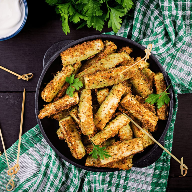 Delicious Fries: A Must-Try Side at Our Cafe